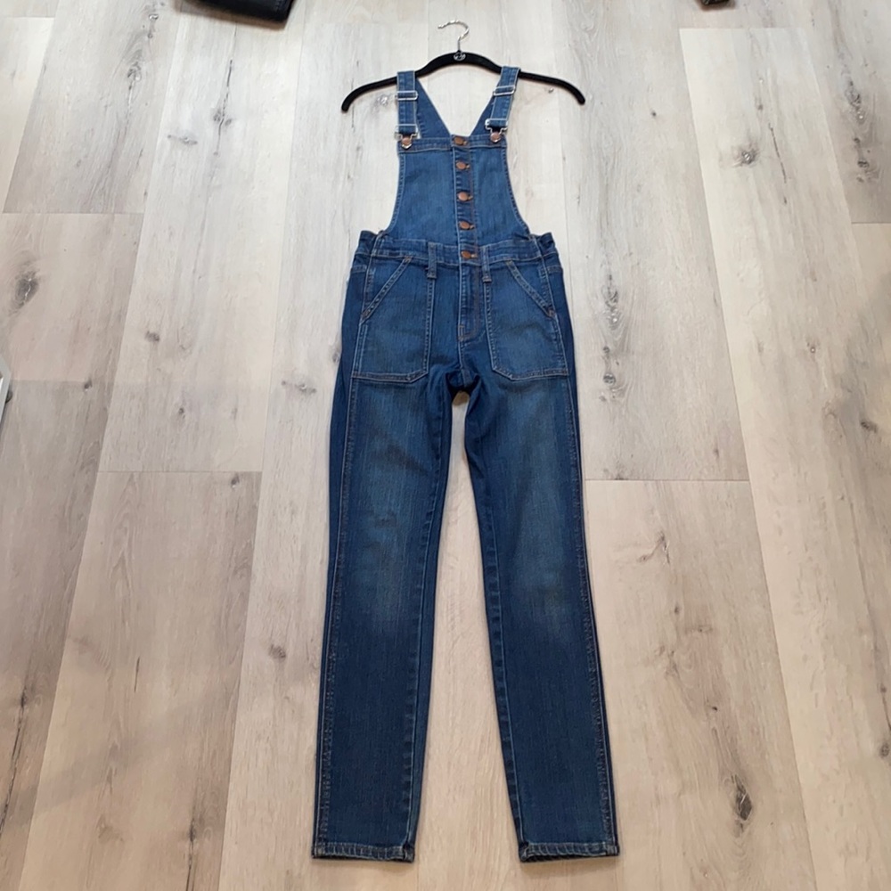 Madewell skinny button front overalls, size XXS